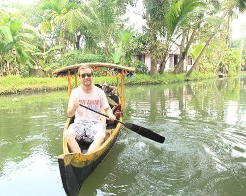 Marari Beach Cleetus Homestay Mararikulam Esterno foto