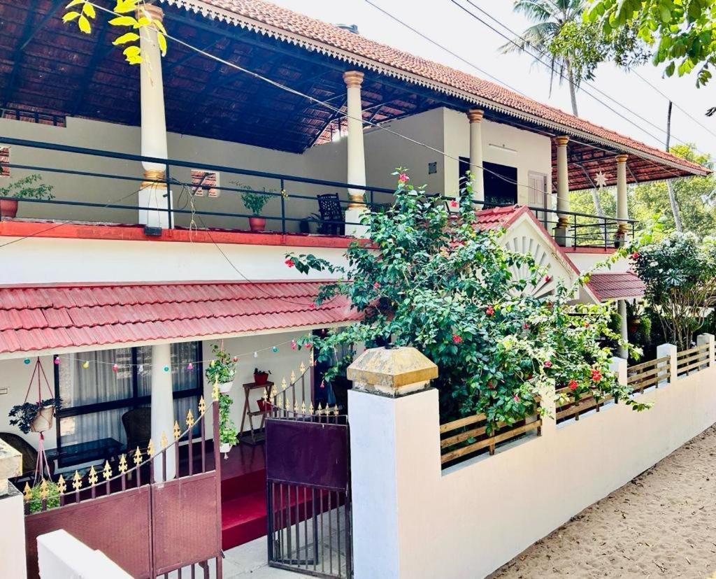 Marari Beach Cleetus Homestay Mararikulam Esterno foto